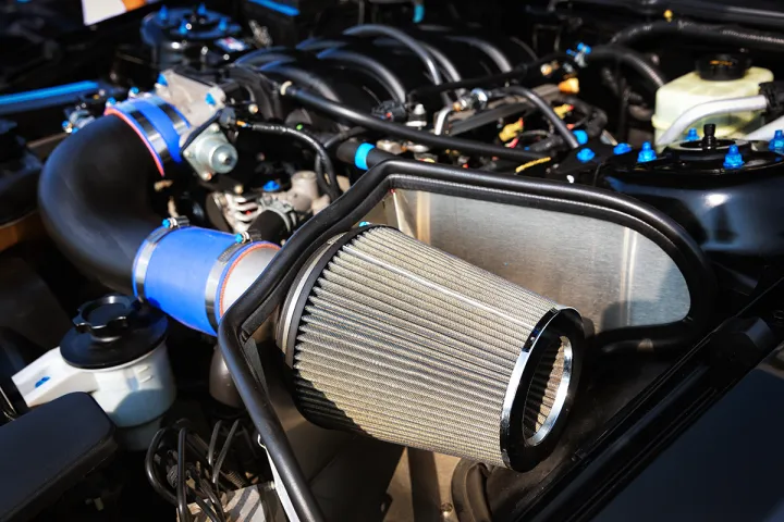 picture of a car engine air intake